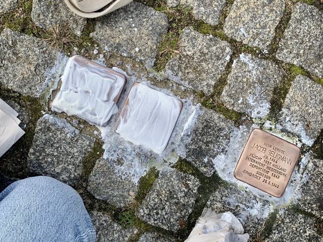 stolpersteinesauber22